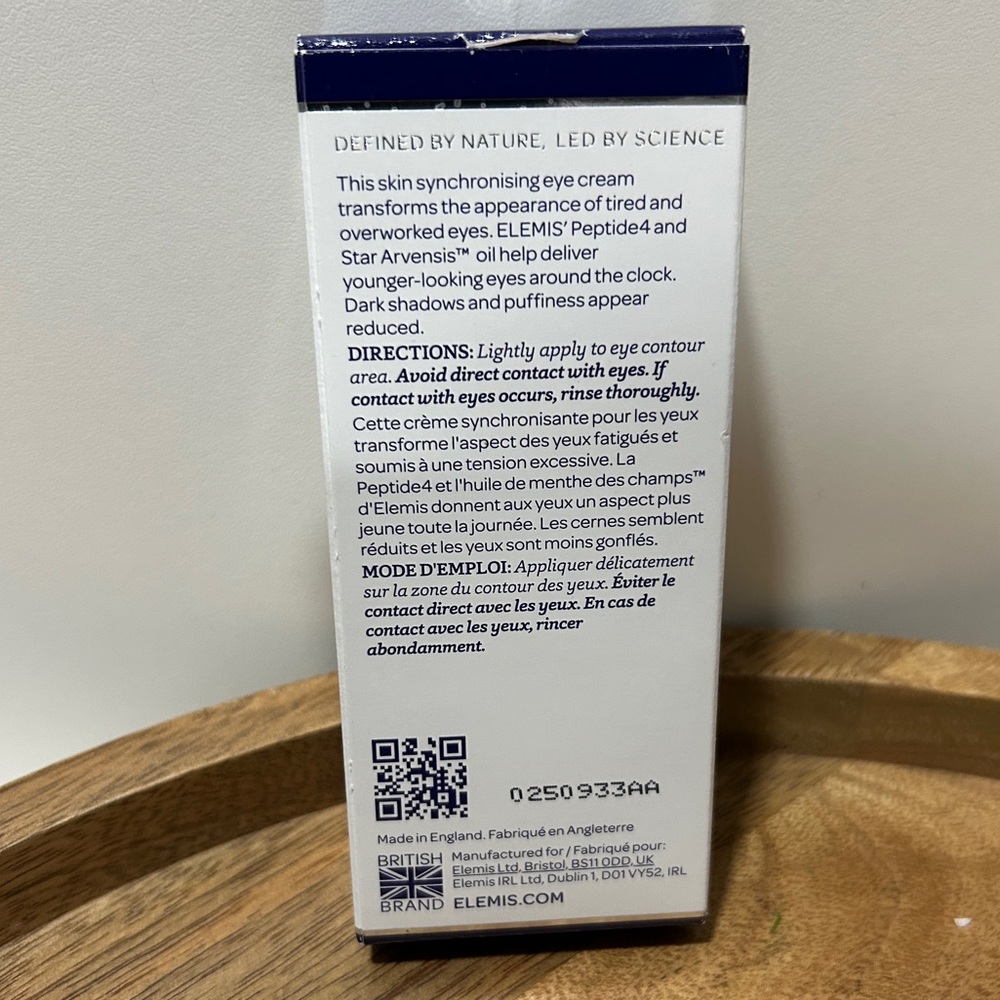 Elemis Peptide4 Eye Recovery Cream - Picture 3 of 4